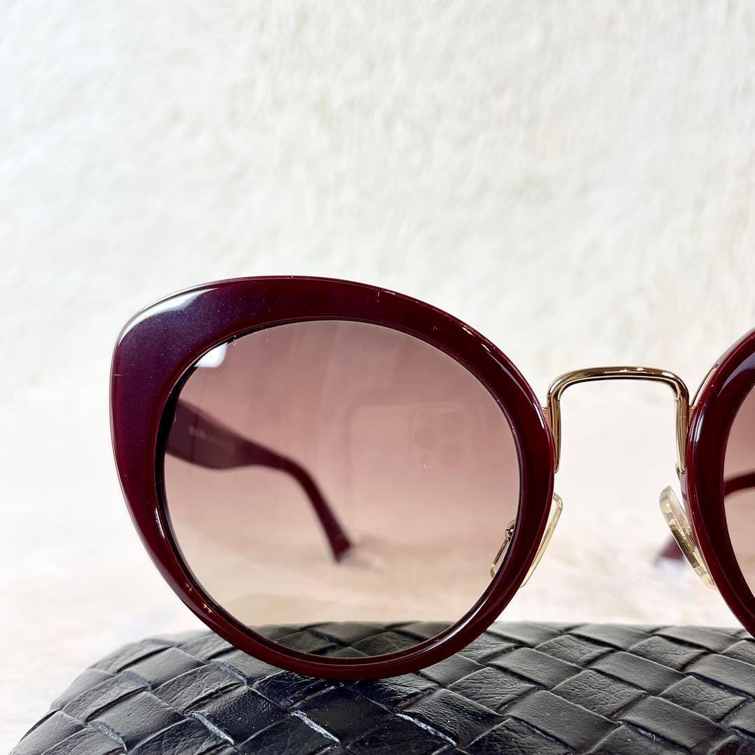 極美品　miu miu　SMU06T　キャッツアイ　レッドレンズ・フレーム