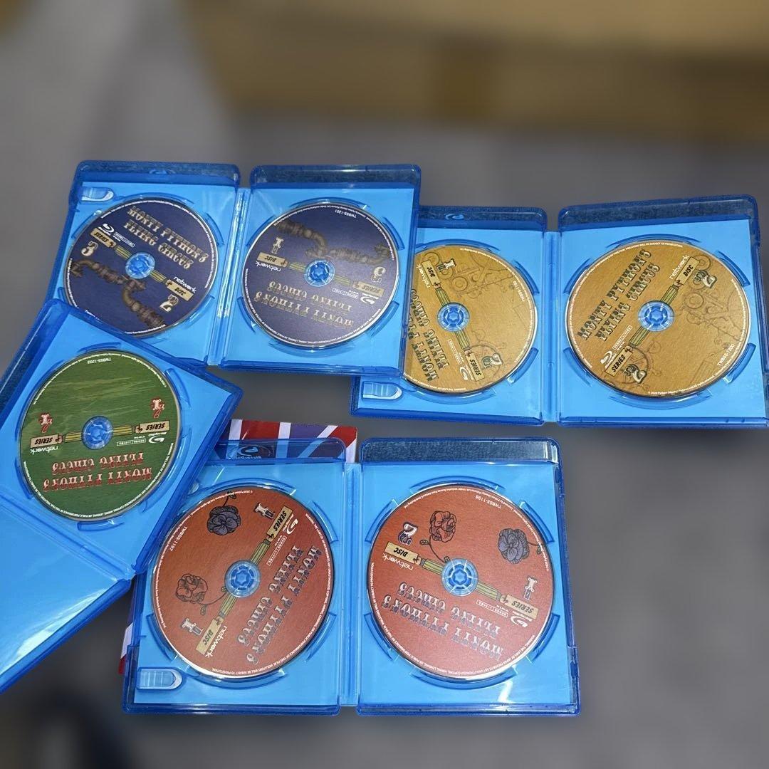 空飛ぶモンティ・パイソン コンプリートBlu-ray BOX〈7枚組〉動作未確認