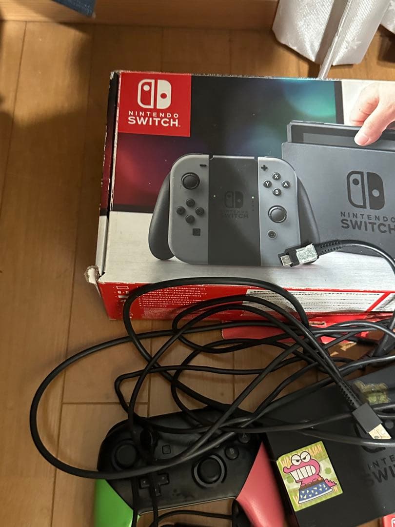Nintendo Switch 本体 128GB FIFA 18付き　プロコン