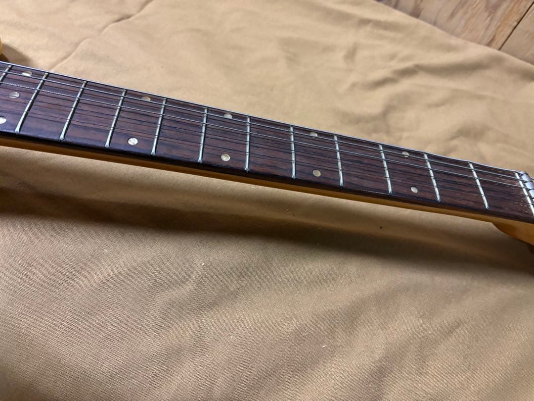 H*T様 Morales Mosrite Model モラレス 日本製　ビンテー