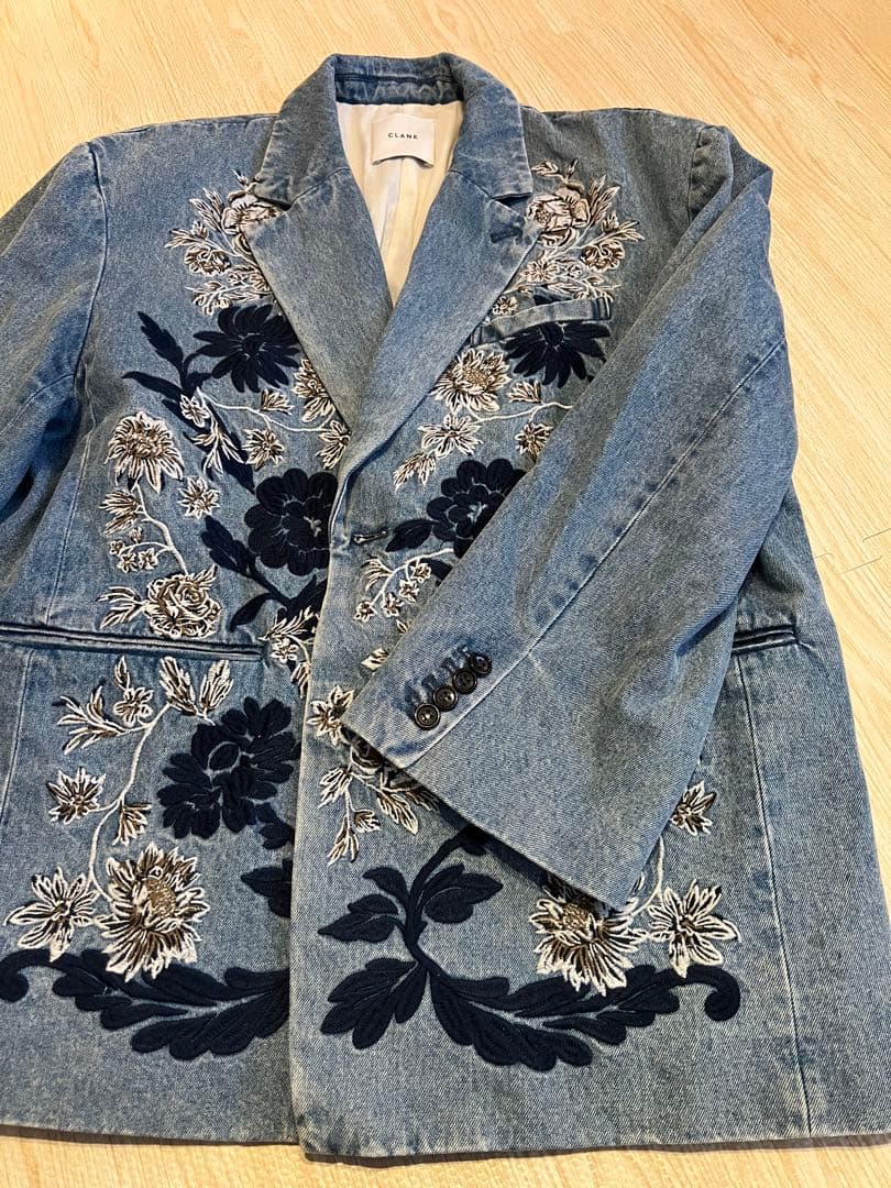CLANE 刺繍ジャケット