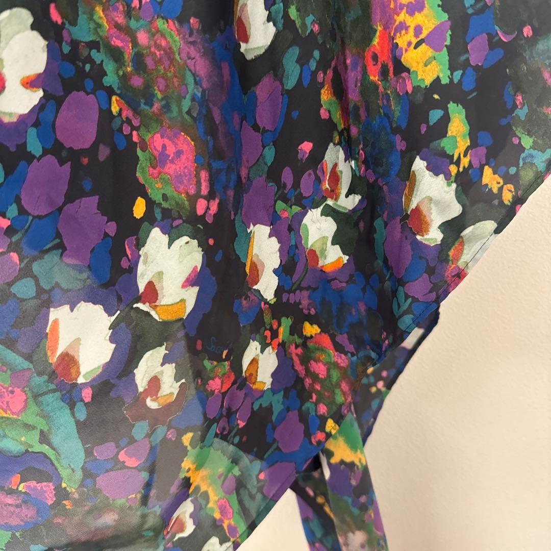 sacai アシンメトリーフラワープリント Tシャツ