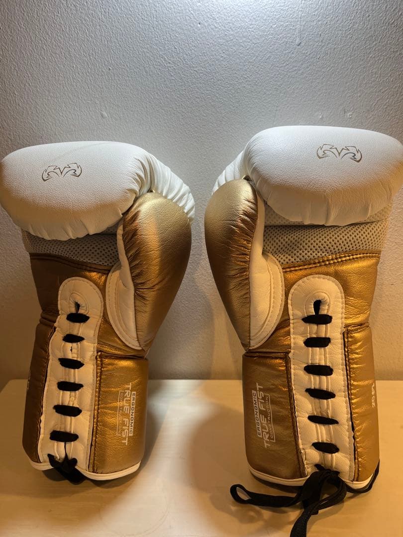 【限定値下げ中】RIVAL RS100 SPARRING GLOVE 14oz
