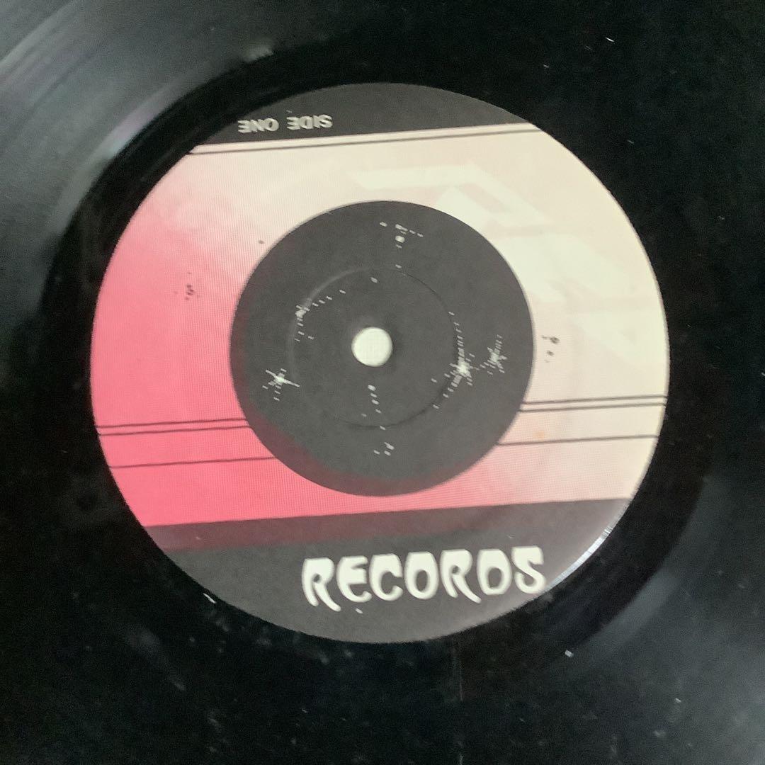 ヘンリーcow レコード　名盤