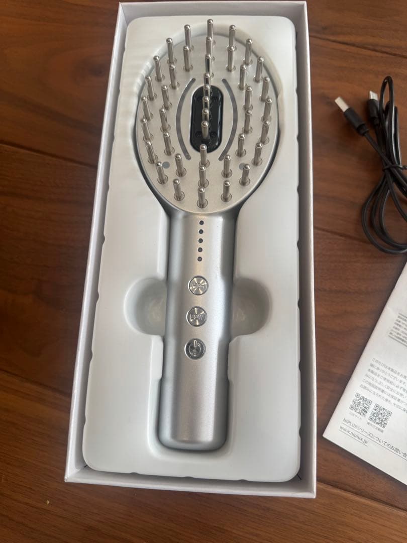 NIPLUX EMS LIFTBRUSH ニップラックス　EMSリフトブラシ