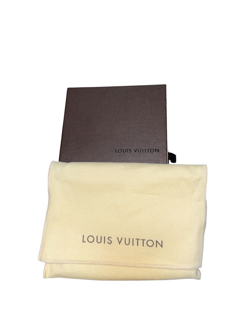 Louis Vuitton モノグラム 二つ折り財布 カルトクレディ