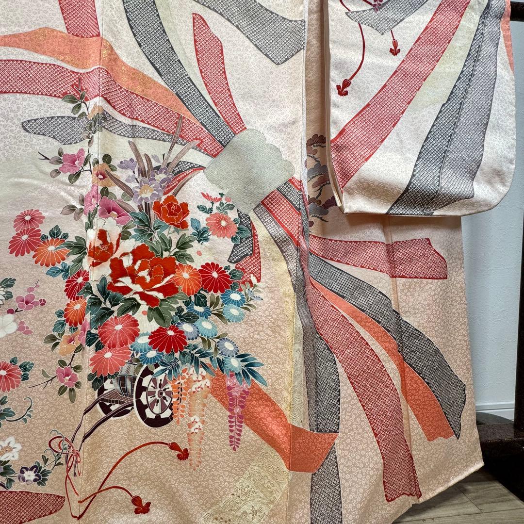 美品　振袖　現代　振袖　成人式　着物　166裄65 赤　オレンジ　絞り柄　花牛車