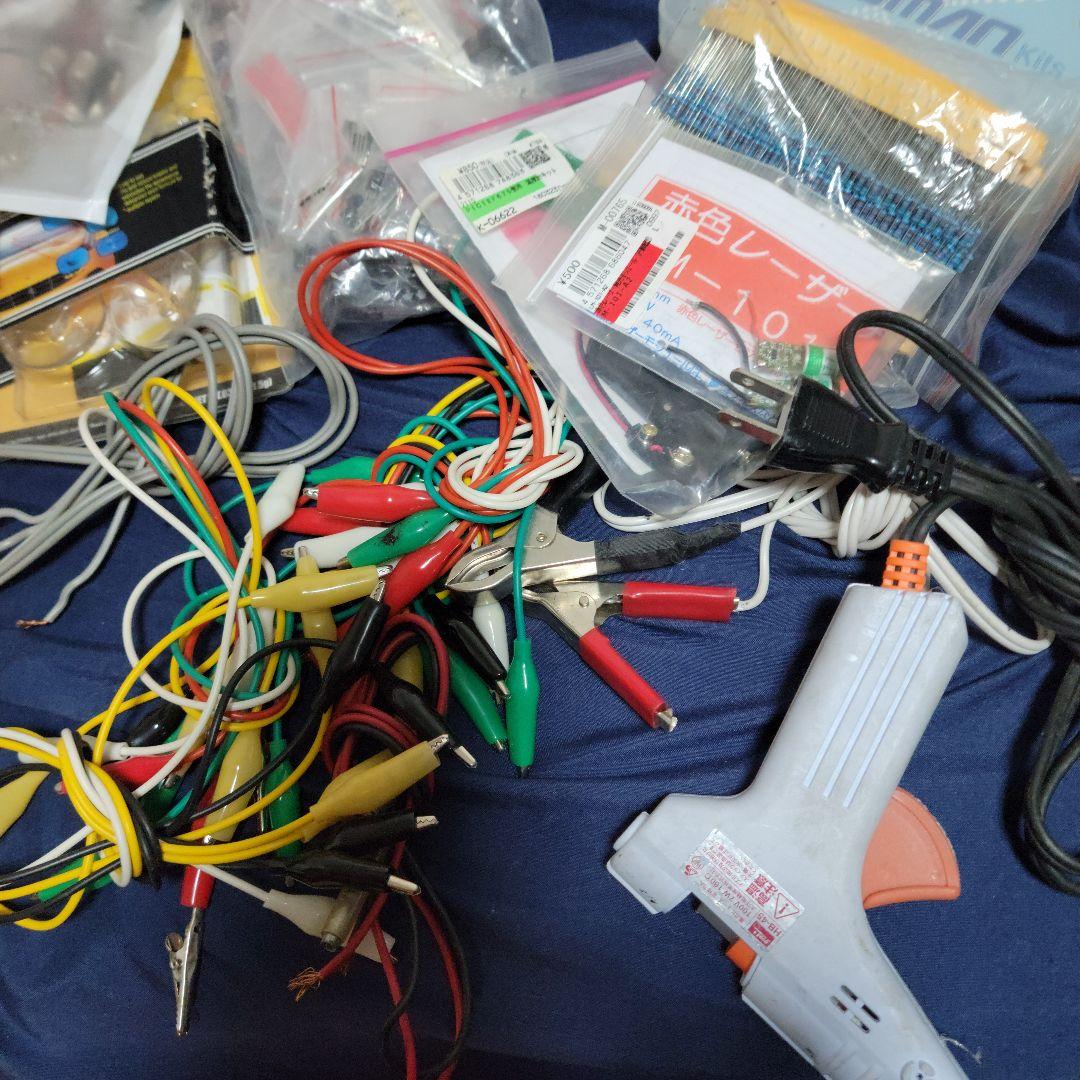 Arduino 電子工作キットと書籍