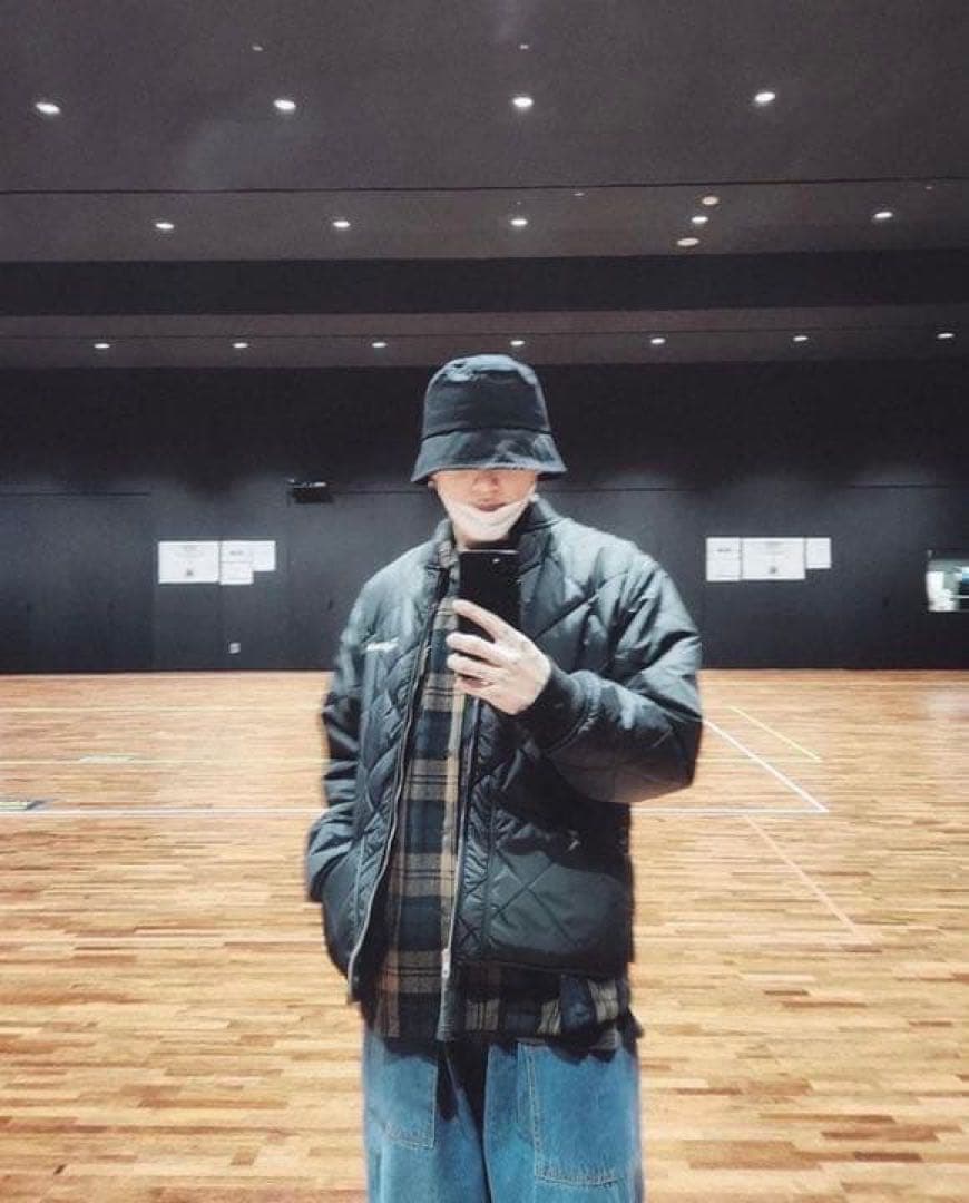 シュプリーム quit your job quilted work jacket