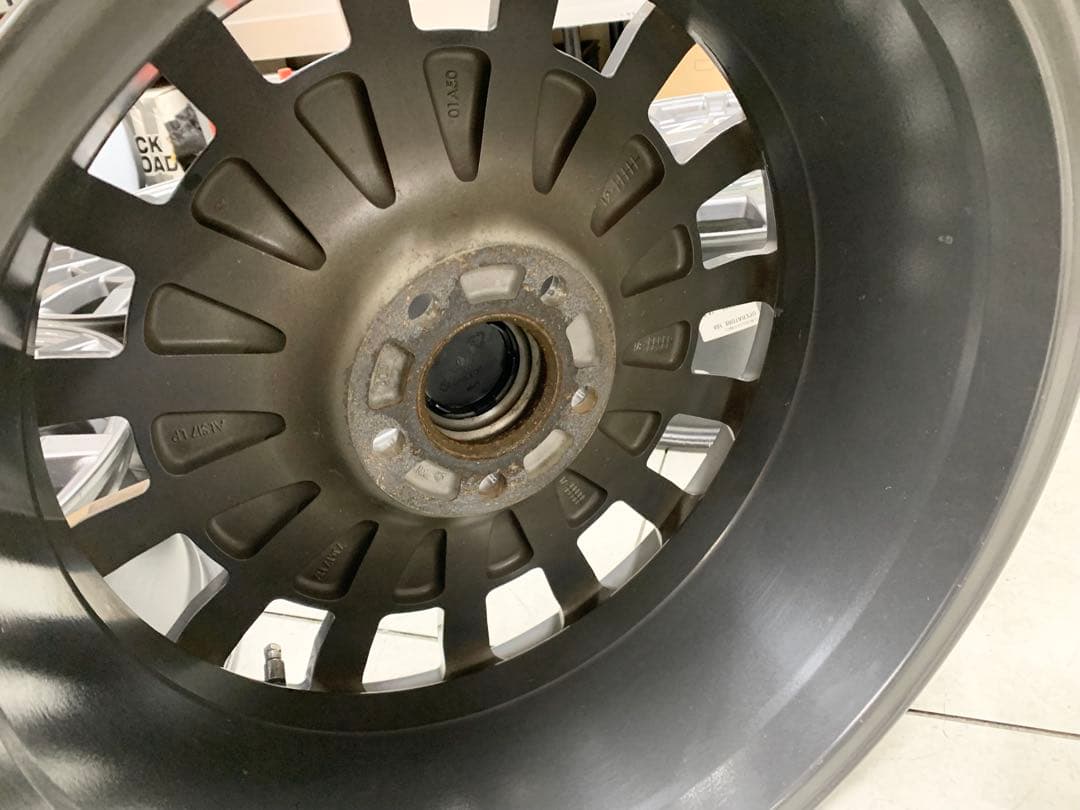 OZラリーレーシング　17×7J　5H114.3　＋45　OZレーシング