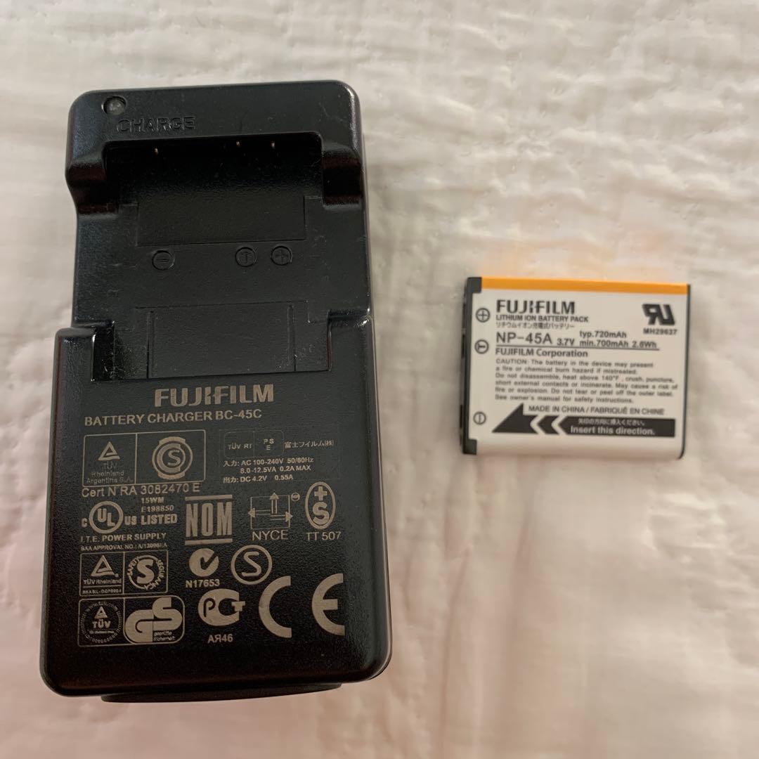 ☆FUJIFILM 【フジフイルム】FINEPIXZ950EXR☆動作確認済