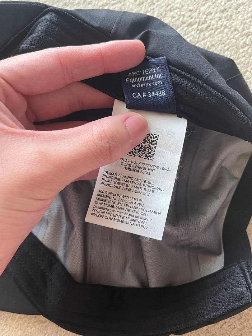 ARC'TERYX GORE-TEX ブラックキャップ