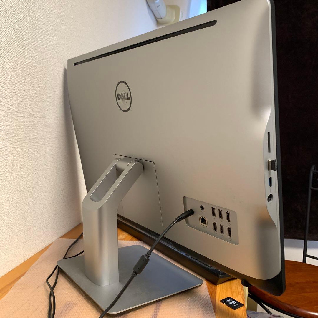 DELL Inspiron 24 5488 i7 12GB ※Windows10