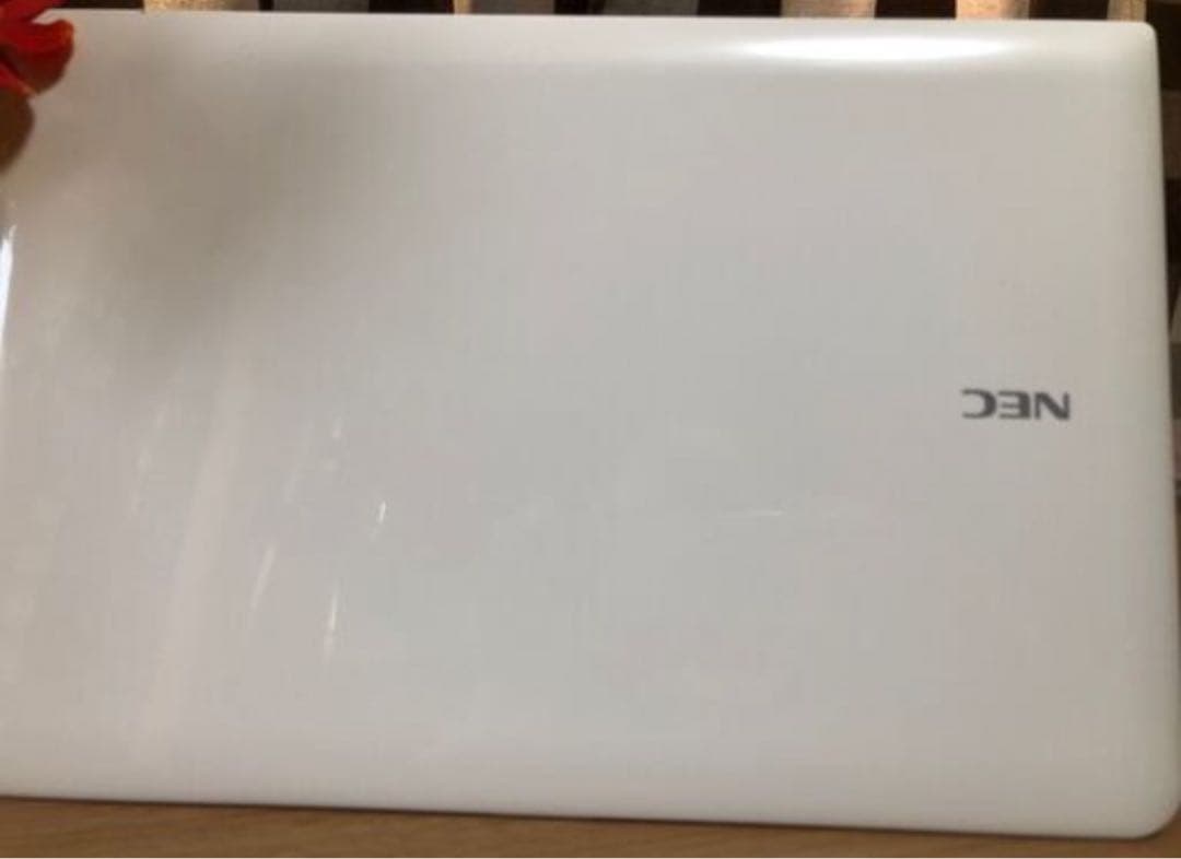 NEC LaVie ホワイト ノートPC