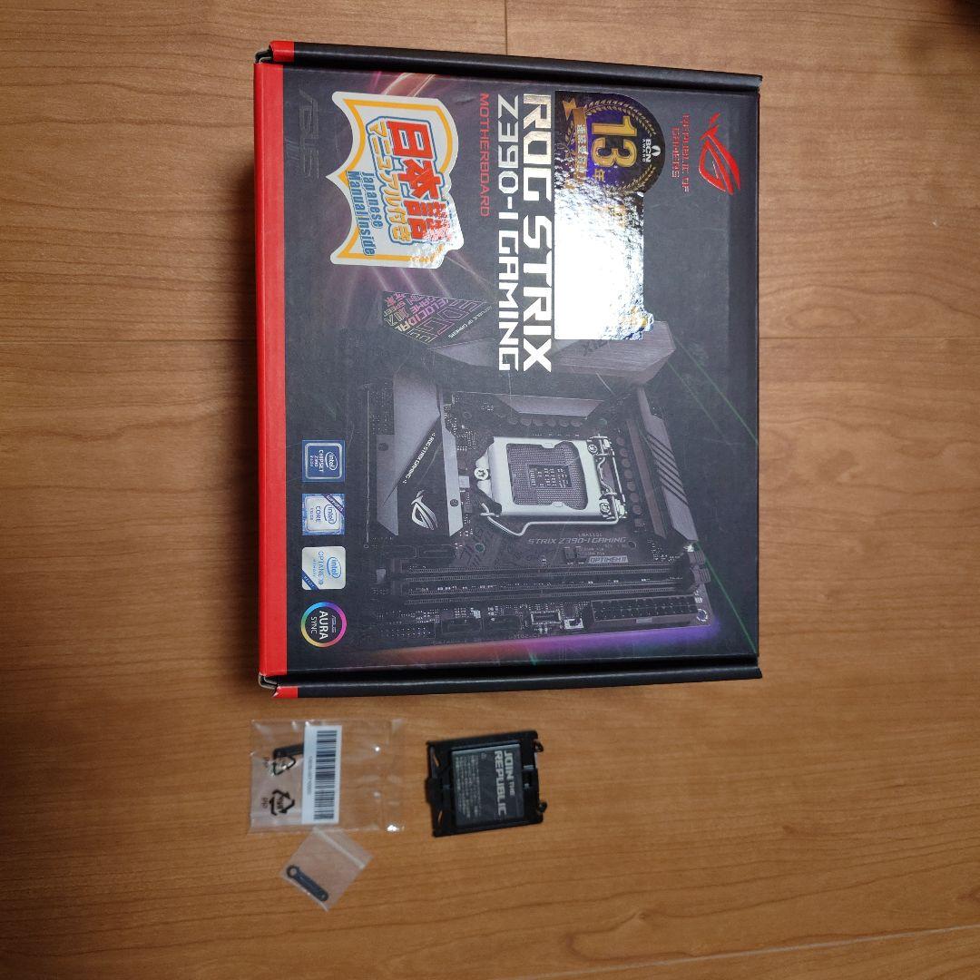 mini-ITX マザーボード ASUS Z390