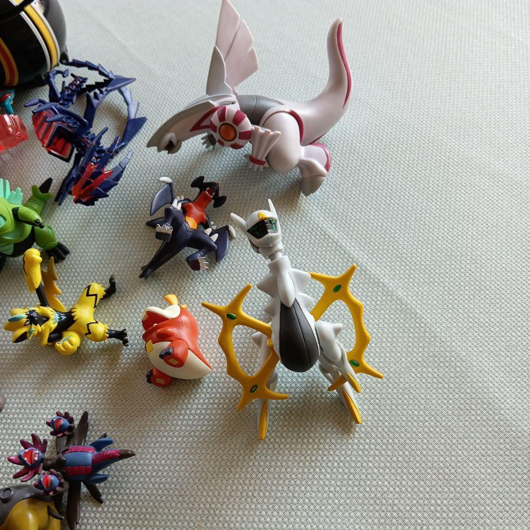 ポケモン　フィギュア