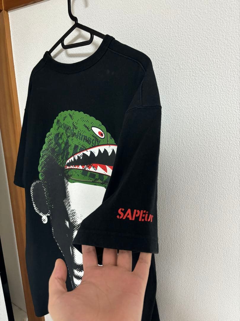 SAPEur ロッドマンシャーク Tシャツ 黒