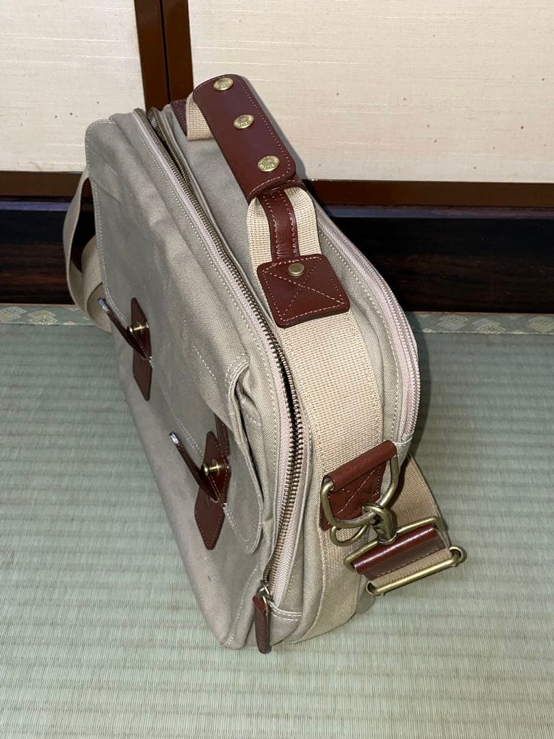 【新品】シルバーレイク　ショルダーバッグ