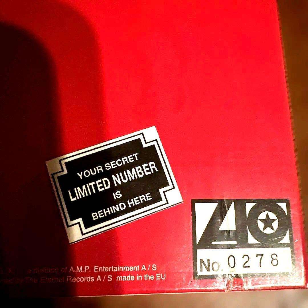 LED ZEPPELIN 「DIVINITY」モントルー・カジノ1970.3.7