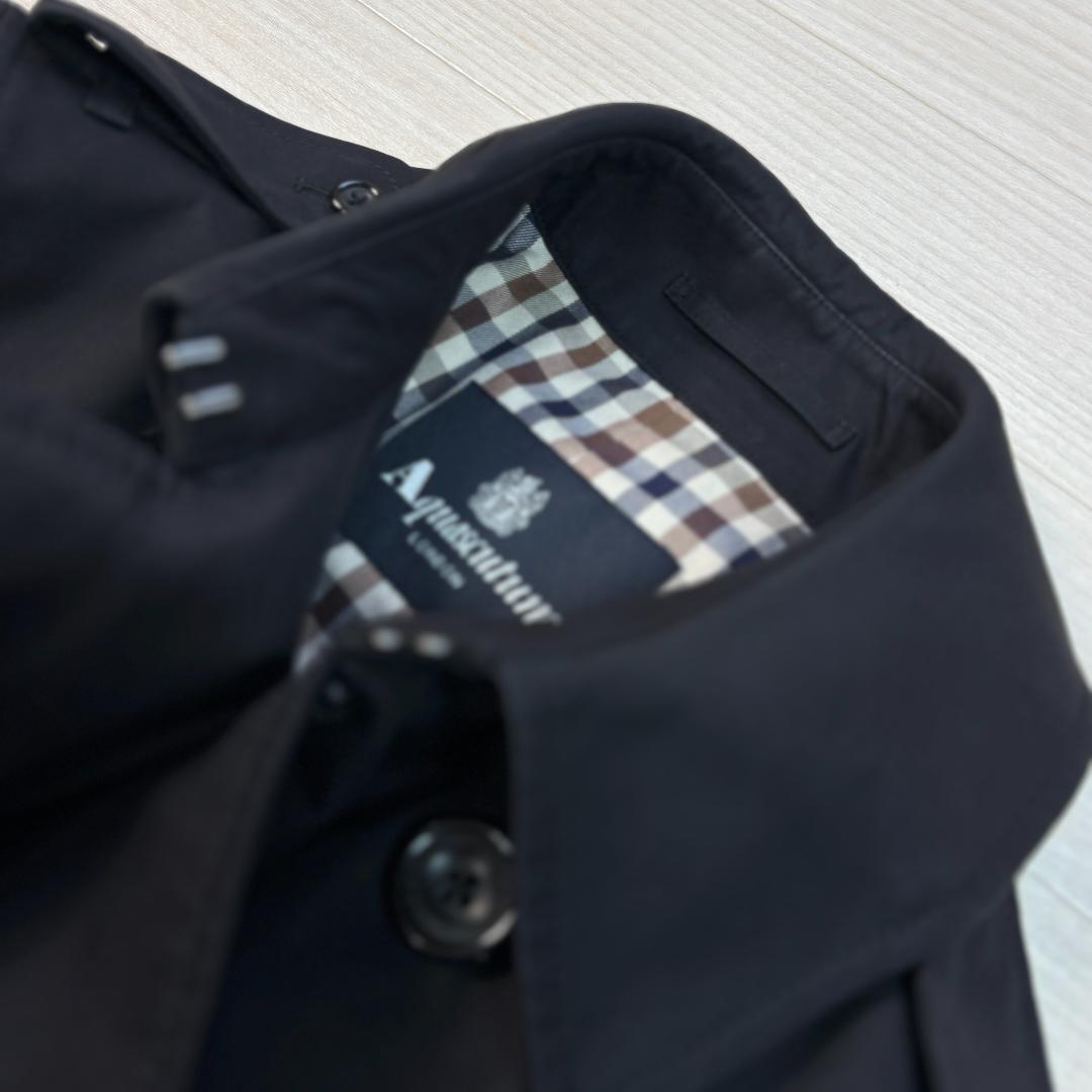 希少サイズ L～XL アクアスキュータム 現行トレンチコート　ブラック チェック