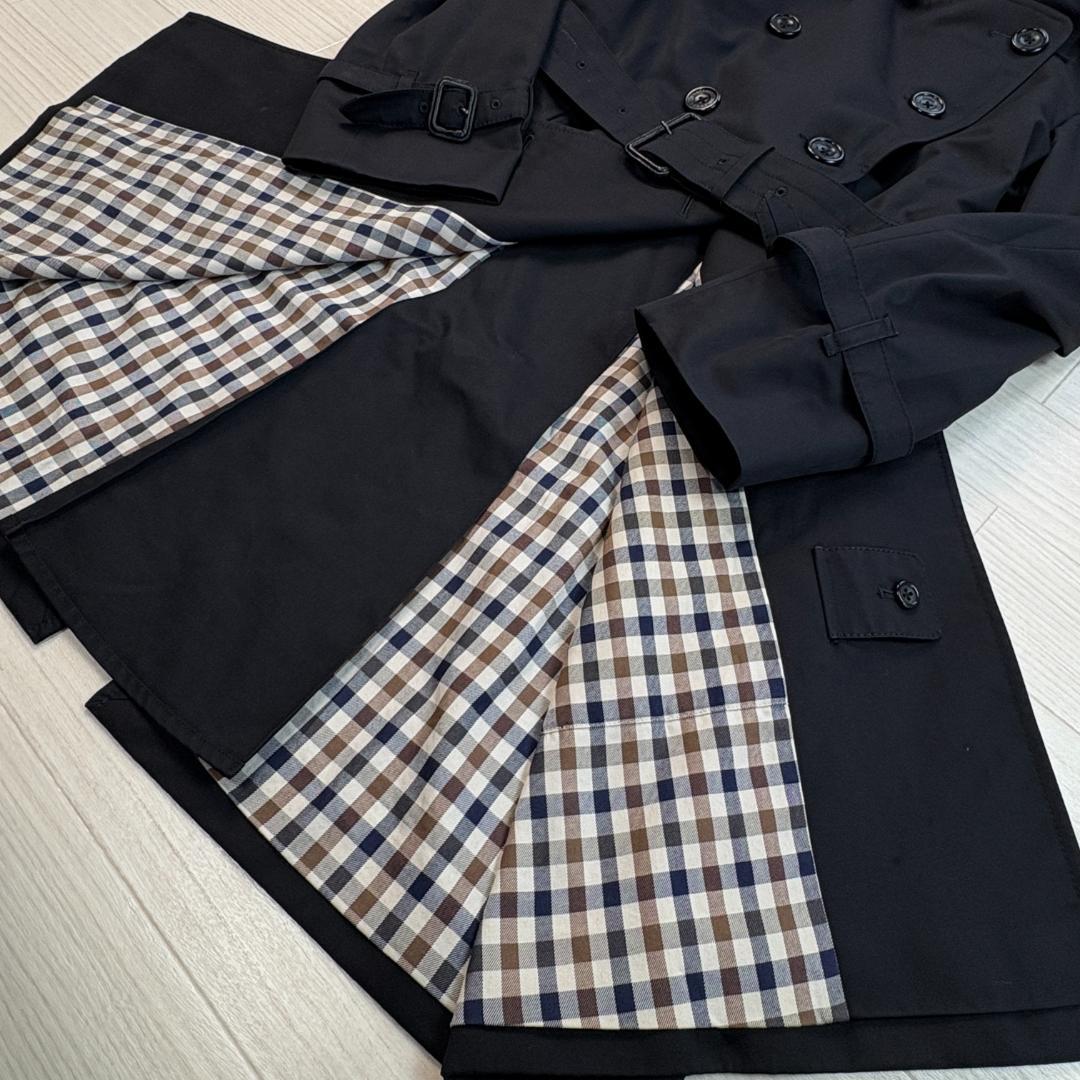 希少サイズ L～XL アクアスキュータム 現行トレンチコート　ブラック チェック