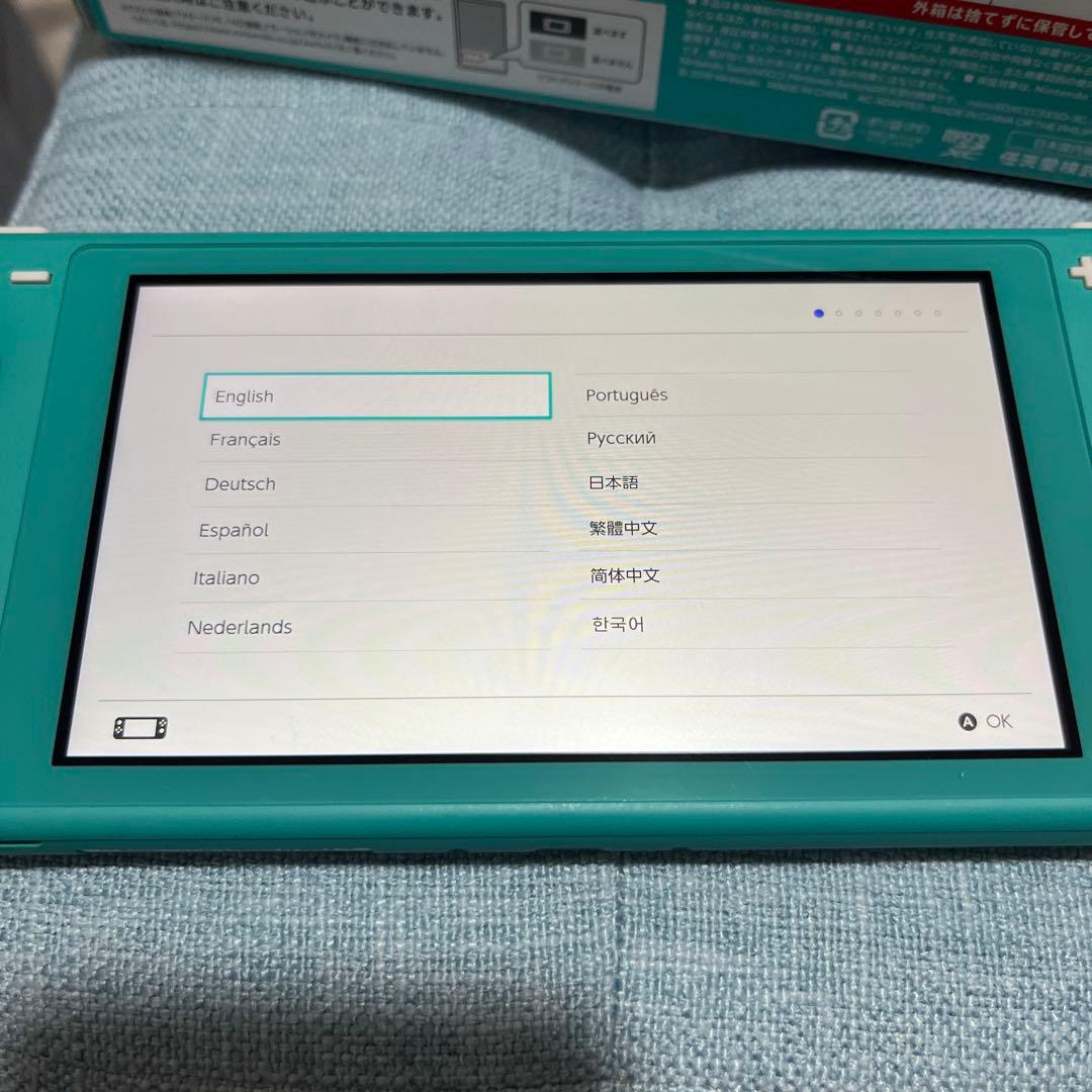 ニンテンドースイッチライト　Nintendo Switch