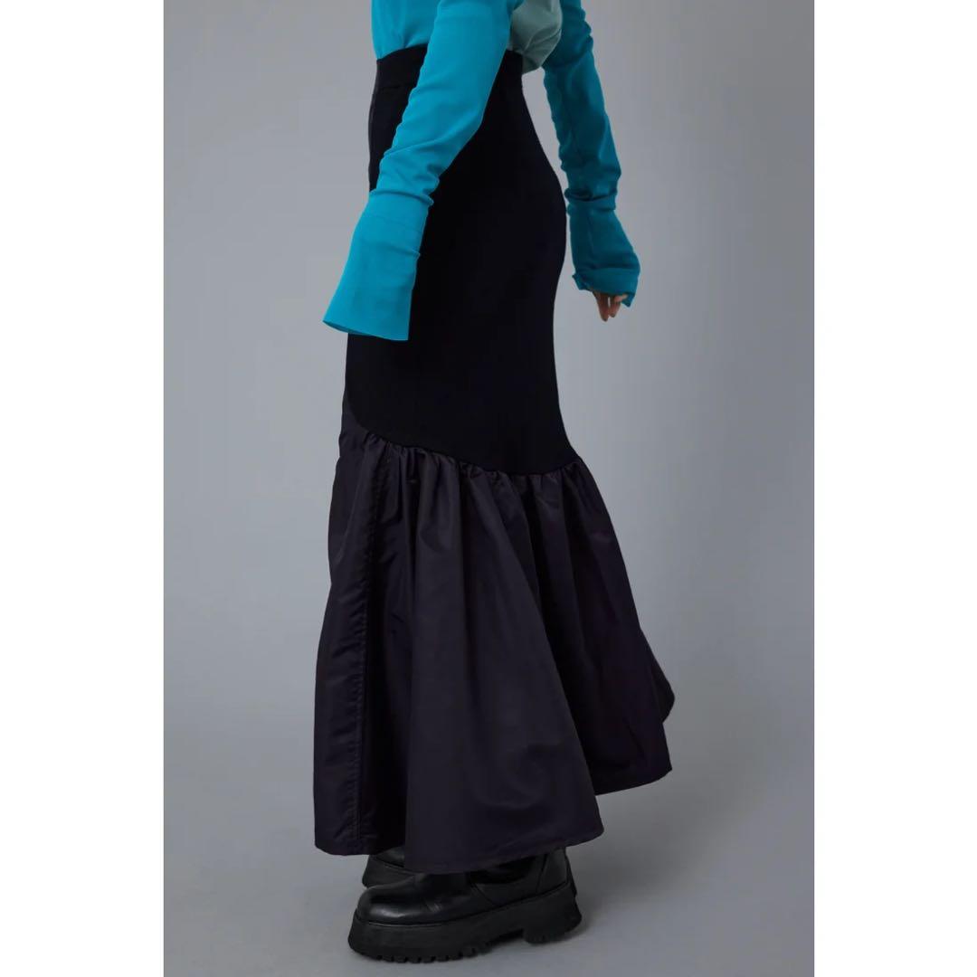 【新品タグ付き】herin.cye Docking flared skirt 黒