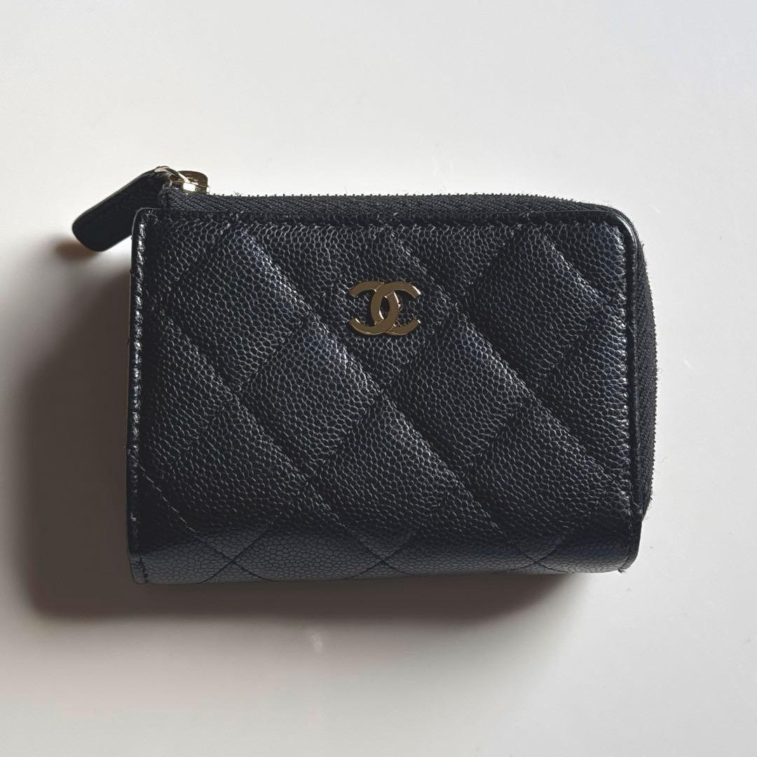 CHANEL マトラッセ コンパクトウォレット キャビアスキン ブラック