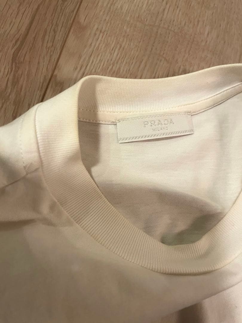 PRADA 刺繍ロゴ ホワイト TシャツXS白半袖