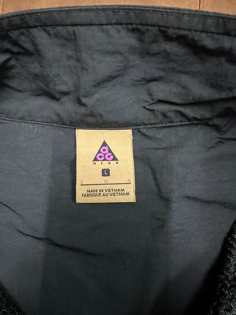 NIKE ACG ブラック ベスト