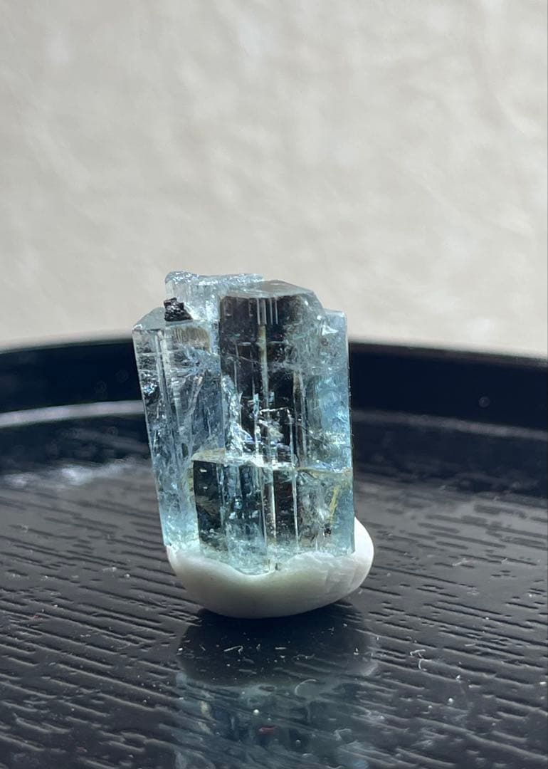天然アクアマリン結晶 18.45カラット (ベリル)