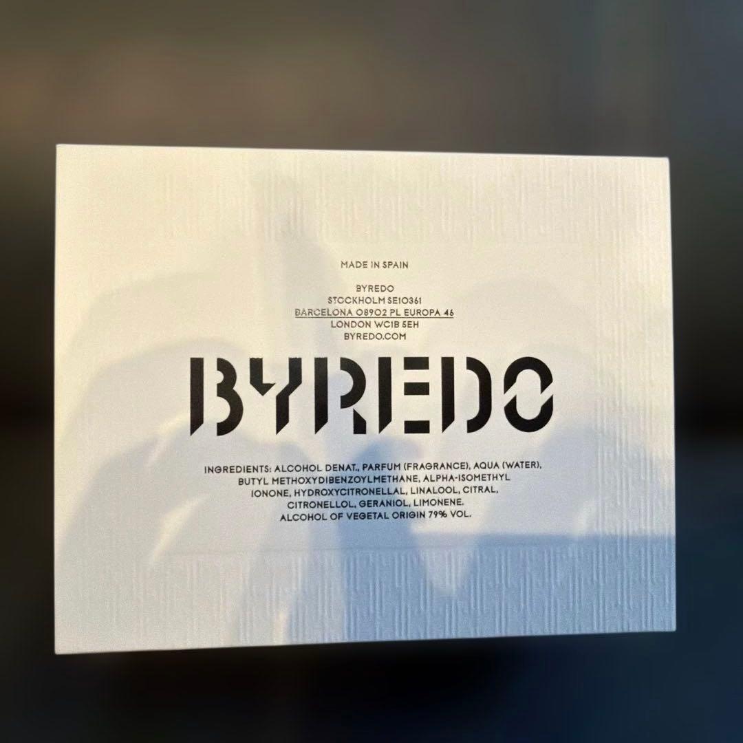 BYREDO BLANCHE 香水　EAU DE parfum