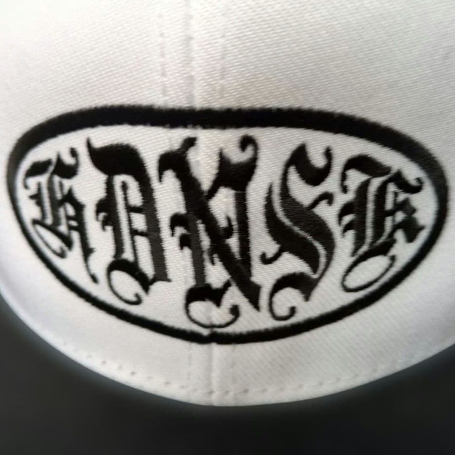 ↓Hide and Seek WHT/BLK CAP 未使用 ハイド&シーク