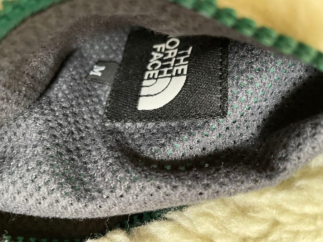 THE NORTH FACE　リバーシブルエクストリームパイルベスト