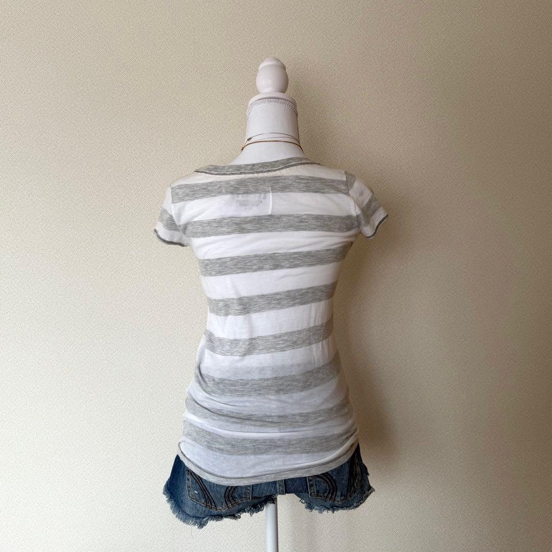 Abercrombie&Fitch アバクロ　Tシャツ　ガーリー　平成　y2k
