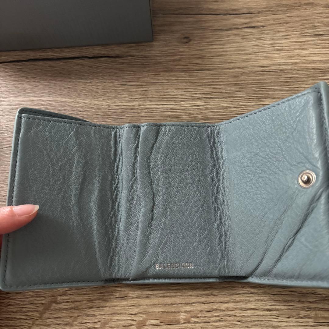 BALENCIAGA 水色ペーパー　三つ折り財布