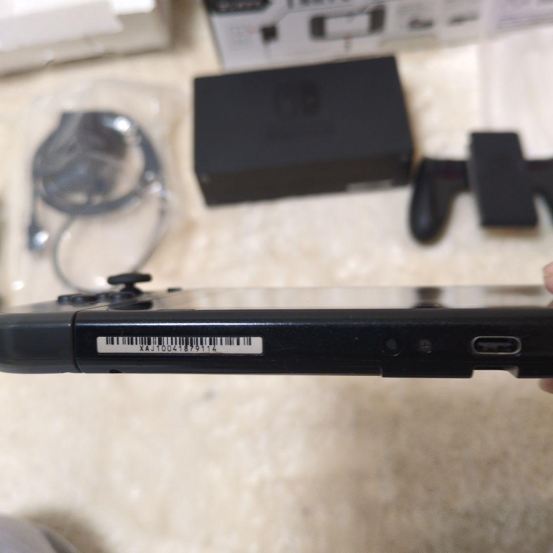 ね*ま様 Nintendo Switch 本体 ブラック 付属品完備