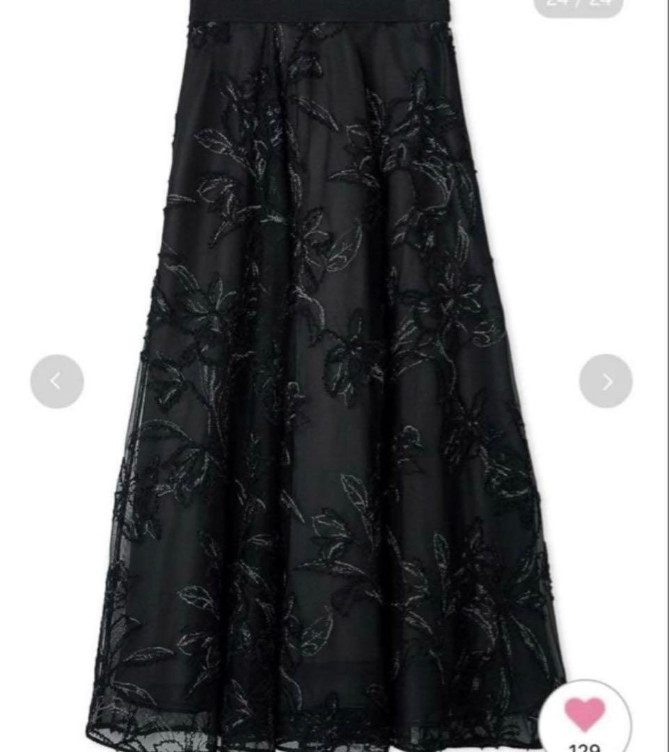 新品♡セルフォード　CELFORD ブラッシュドエンブロイダリースカート　ロング