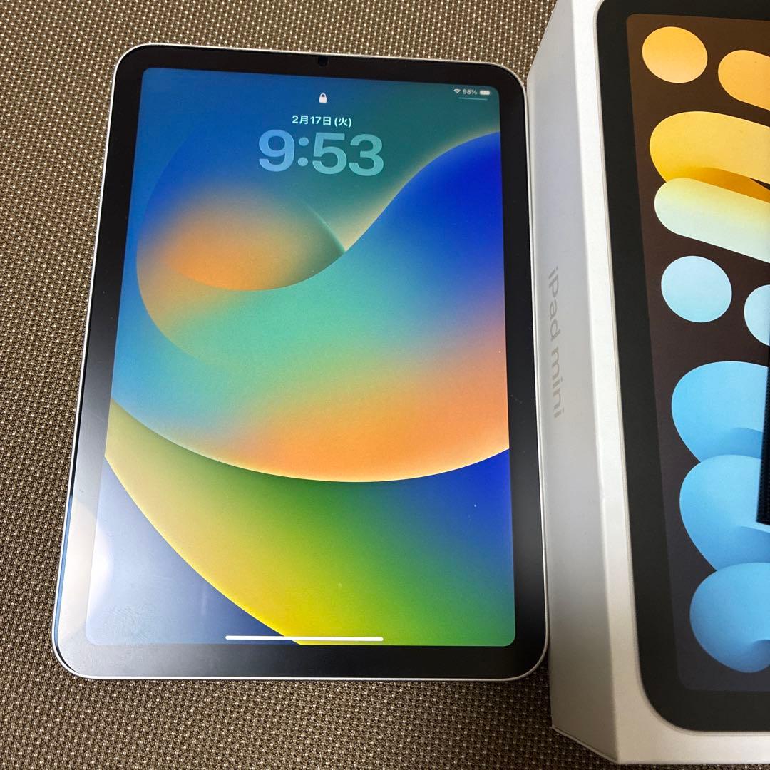 iPad mini第6世代Wi-Fi 64GBスターライト