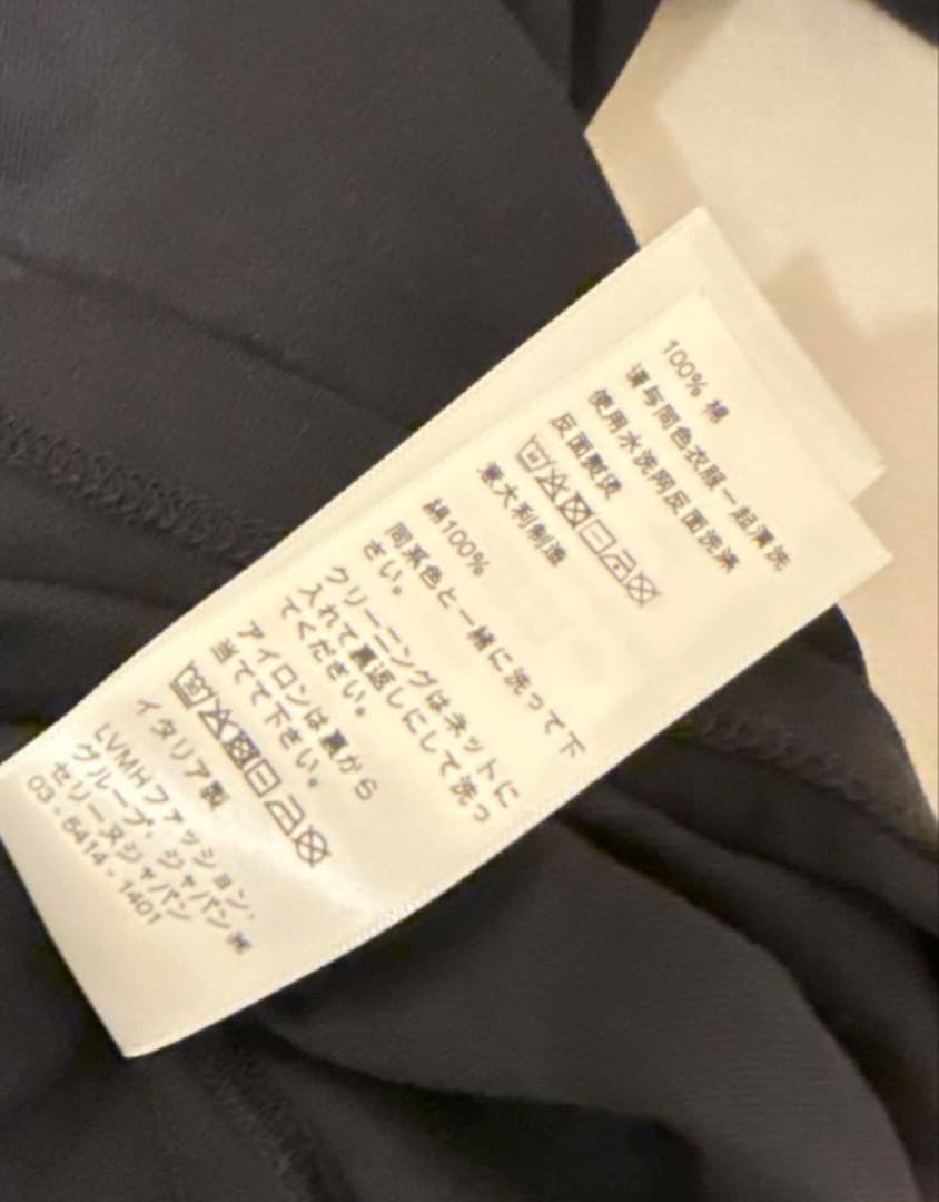 CELINE　Tシャツ