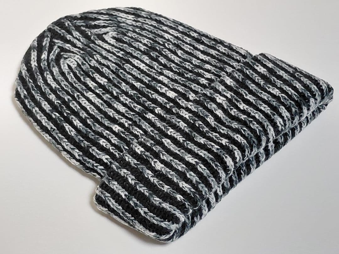 新品・未着用　Supreme　Rainbow　Knit　Loose　Gauge