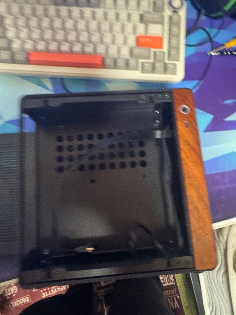 JONSBO NV 10 Mini-ITXケース NAS向け アルミ筐体 中古品