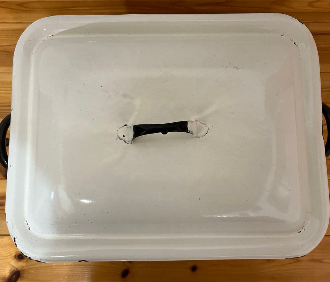 アンティーク ホーローブレッド缶