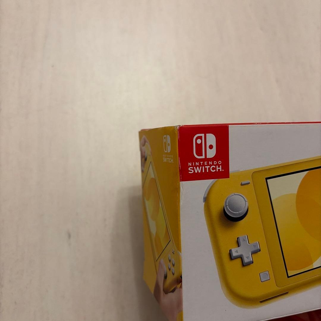 Nintendo Switch Lite イエロー 本体 *ジャンク品*