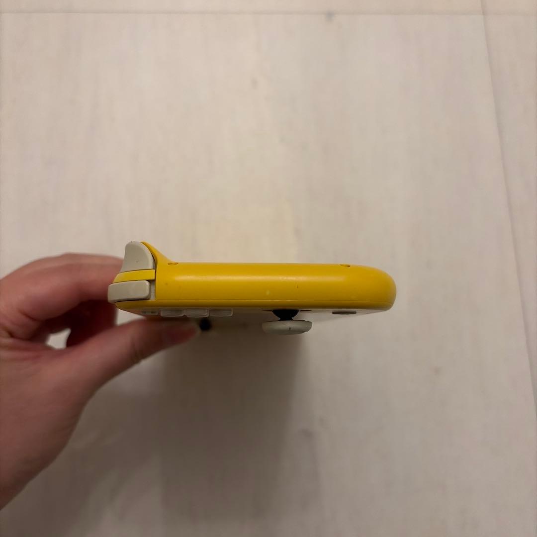 Nintendo Switch Lite イエロー 本体 *ジャンク品*