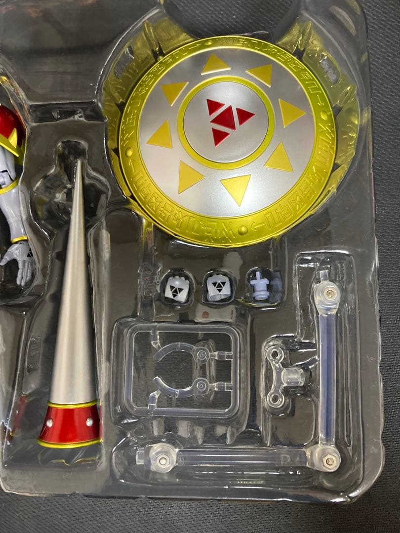 S.H.Figuarts フィギュアーツ　デュークモン