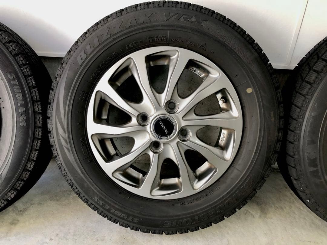 ブリヂストン BLIZZAK VRX 145/80R13 スタッドレス4本セット