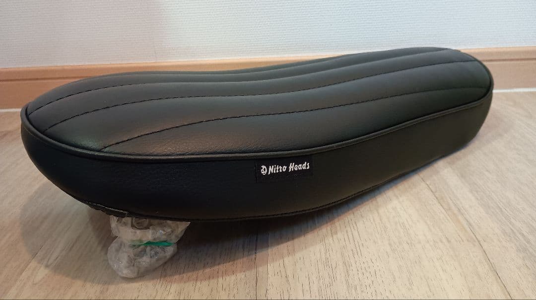 250TR ナイトロヘッズ　Nitto Heads 黒 タックロールシート