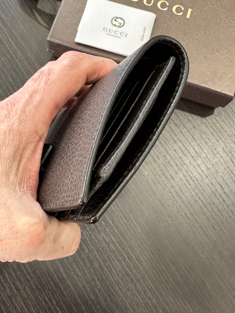 グッチの三つ折り財布