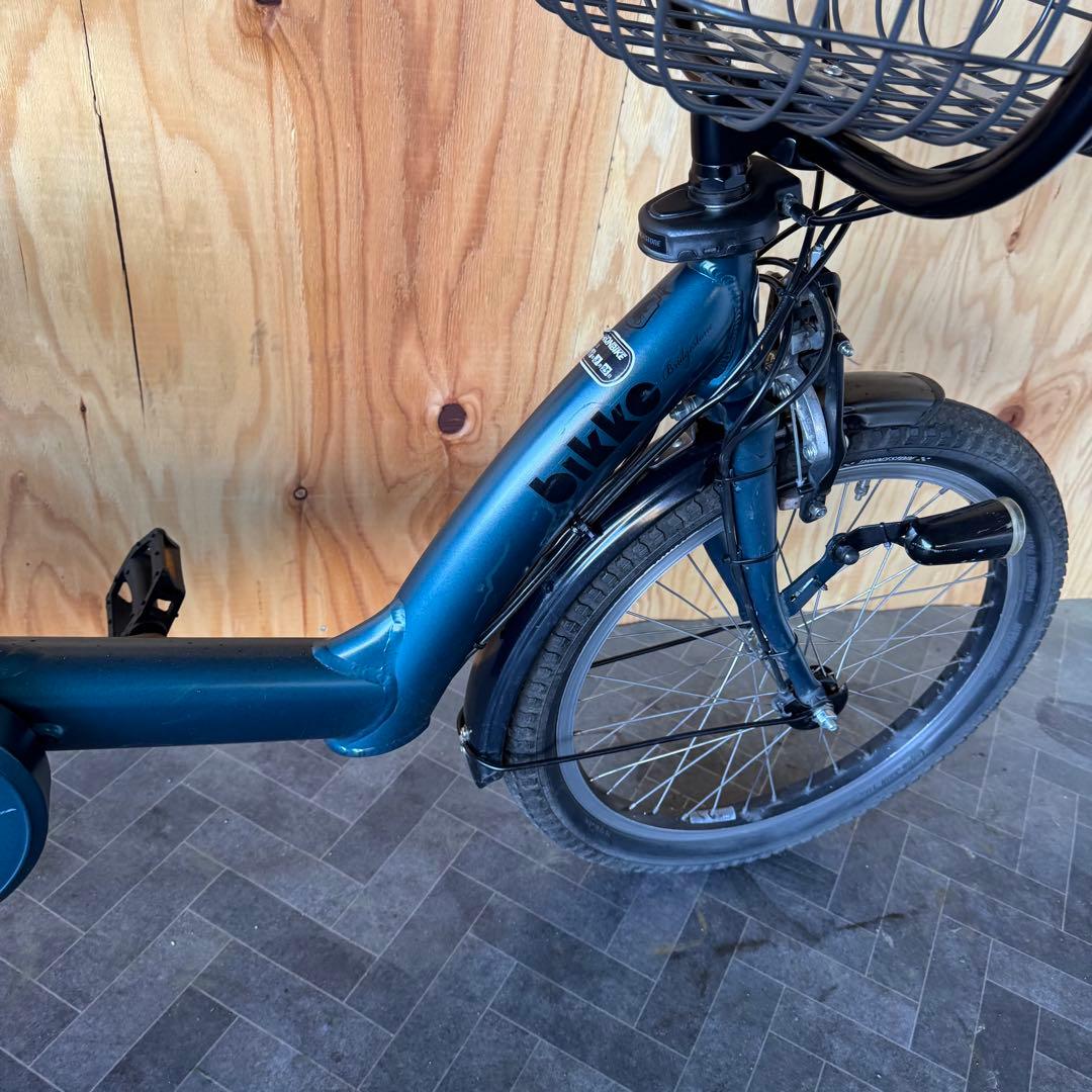 電動アシスト自転車 ダークブルー 前カゴ付き バッテリー16ah